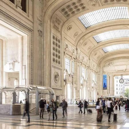 Appartamento - Stazione Centrale มิลาน ภายนอก รูปภาพ